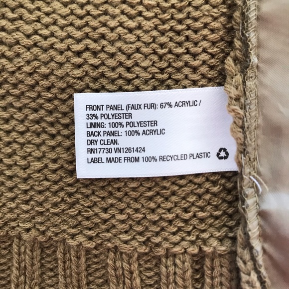 NWT Faux Fur Vest - Picture 5 of 6